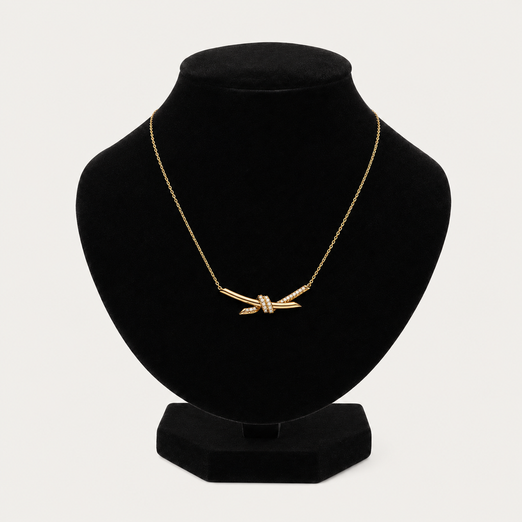 Knot Halsband